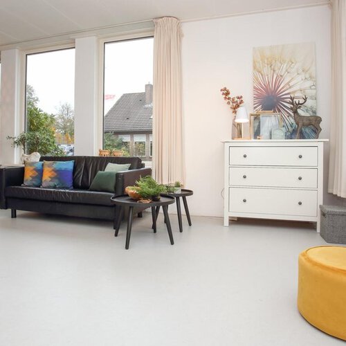 Veenkampen 5 VRIES