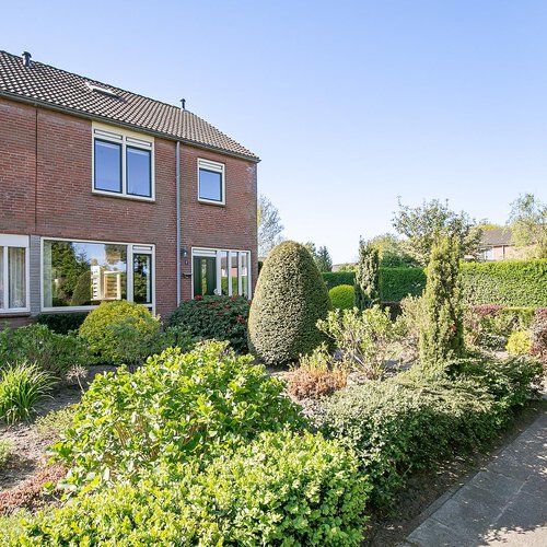 Knottenplat 7 EELDE