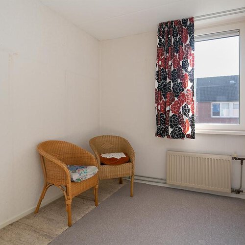 Knottenplat 38 EELDE
