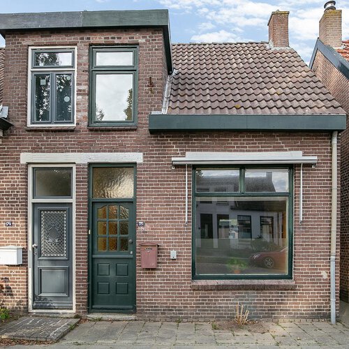 GALLERY ANTIQUE