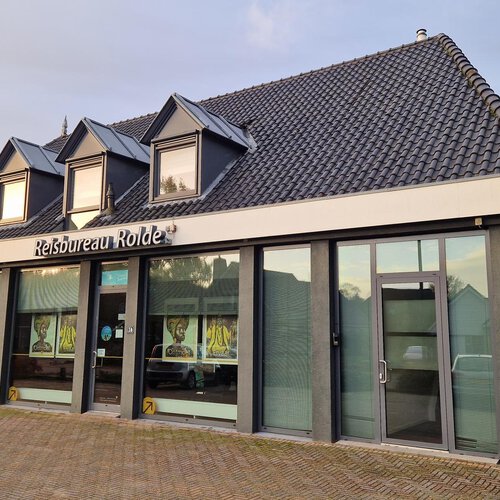 GALLERY ANTIQUE